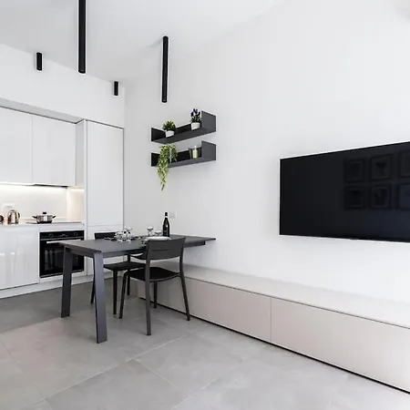 Aria Di - Scalo Farini * ميلان